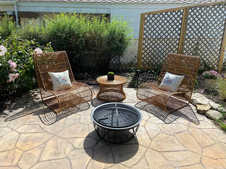 215 N Ridgewood Dr — Photo 85