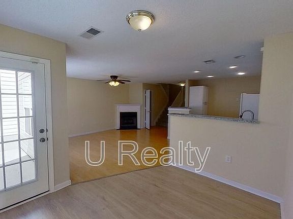 5th image of 482 Robin Reed Ct
