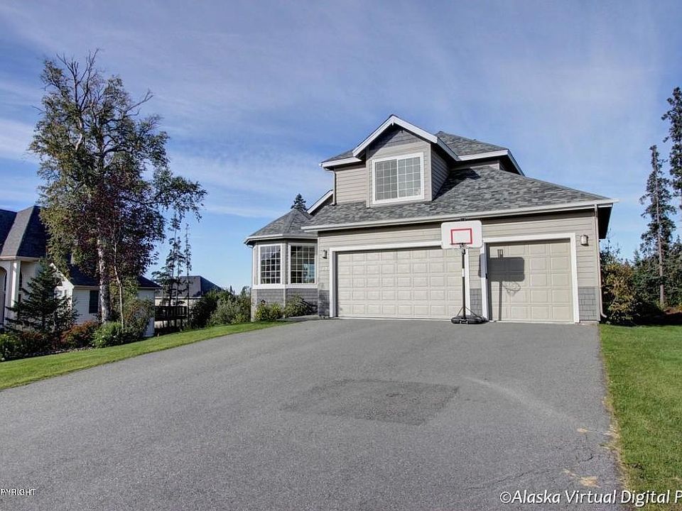 2nd image of 4951 Cape Seville Dr