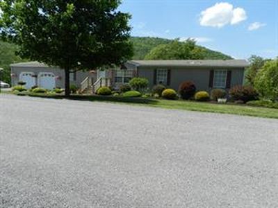 84 Ken A Buck Ln, Middlebury Center, PA, 16935