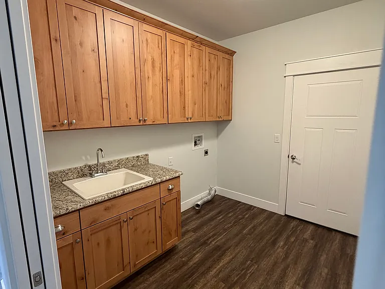 445 Eagle Rock Dr — Photo 10