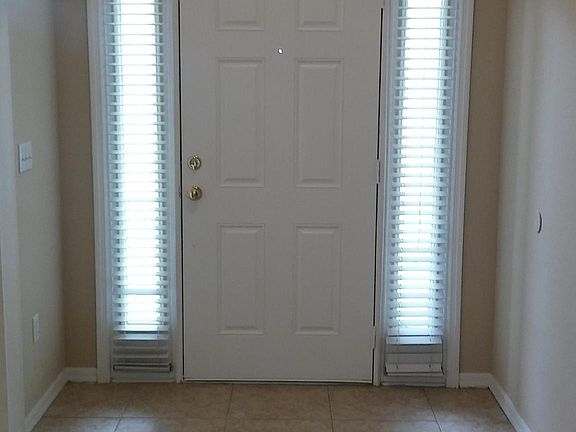 3rd image of 3437 SW Rivera St