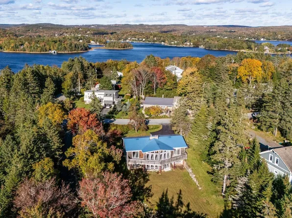 201 Masons Point Rd, Head Of Saint Margarets Bay, NS B3Z 1Y9