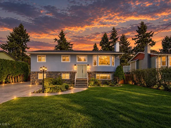 3684 197th St, Langley, BC V3A 1B3