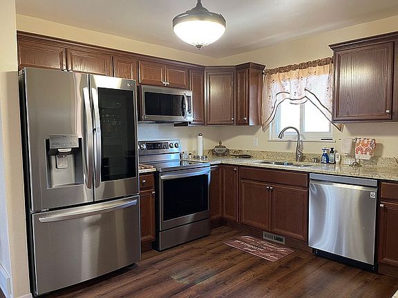4th image of 26 Apollo Ln