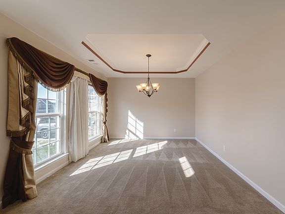 3rd image of 2608 Cortlandt Ct