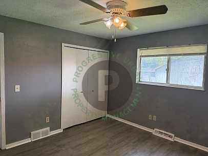 5th image of 11213 McCracken Rd