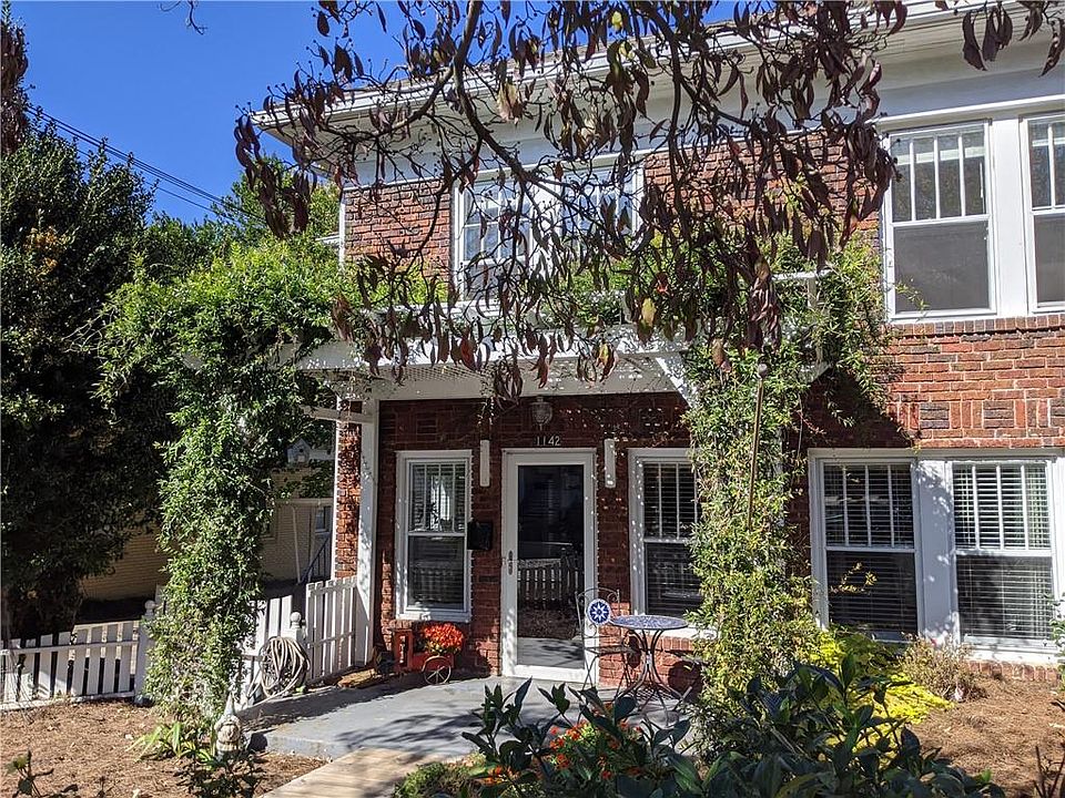 2nd image of 1161 Virginia Ave NE