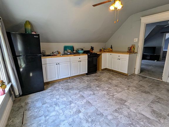 5th image of 2486 Paris St #3