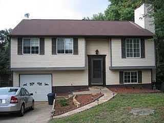 2nd image of 830 Singing Hills Dr