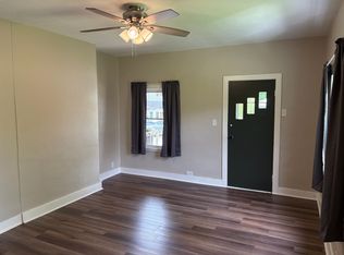 1014 Church St #14, Burgettstown, PA 15021