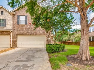 205 Inverness Dr, Lewisville, TX 75067