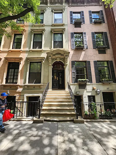 115 E 62nd St #TWNHSE Photo 1