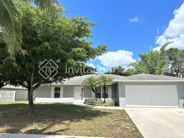 112 Granada St, Royal Palm Beach, FL 33411