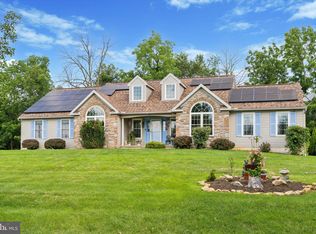 110 Hillbrook Dr, Honey Brook, PA 19344
