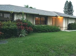1191 SE Cambridge Dr, Port Saint Lucie, FL 34952