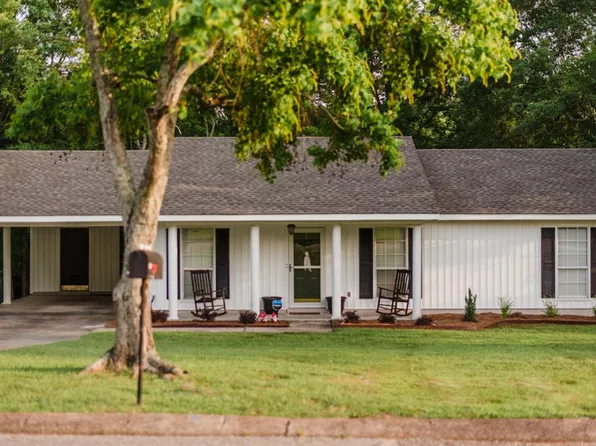 206 1st Ave, Troy, AL 36081