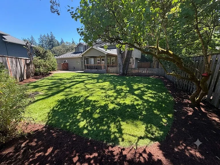 17147 Warren Ct — Photo 42