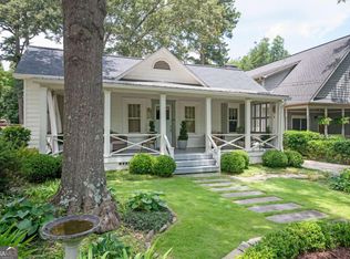 1657 Laurel Ave NW, Atlanta, GA 30318