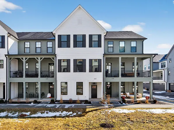 445 Mariposa Trl, Carmel, IN 46032