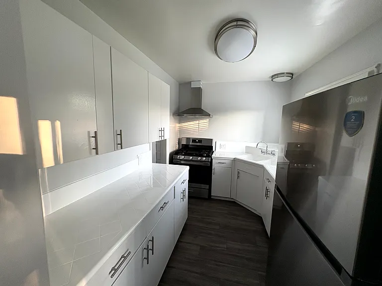 1112 S Atlantic Blvd #J — Photo 18