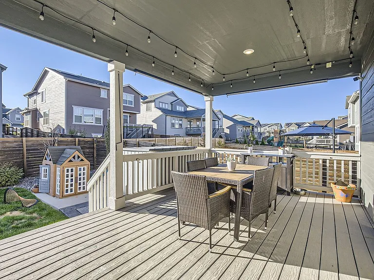 12885 Bay St — Photo 37