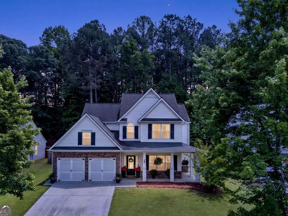 1st image of 613 Hemlock Ct