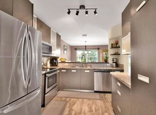 8410 NW 40th Ct, Fort Lauderdale, FL 33351