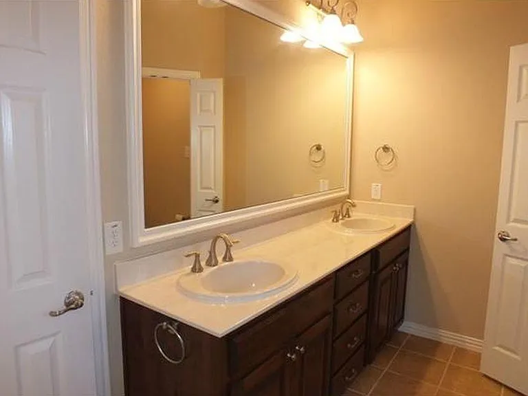 Master Bath2