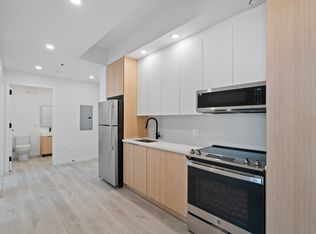 2646 4th St UNIT 3D, Astoria, NY 11102