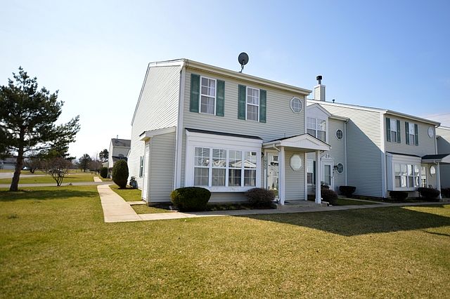 1st image of 1905 Cherrywood Ct