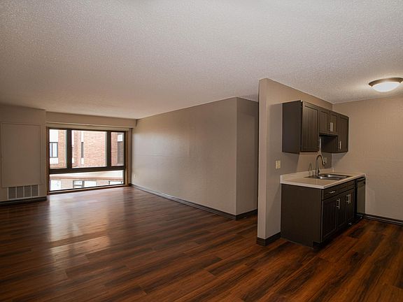 5th image of 2015 Central Ave NE #20-335