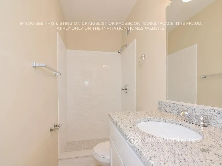 511 Sutton Pl — Photo 18