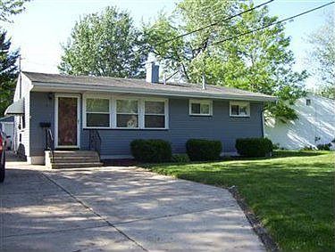 1st image of 1928 Parkwood Dr NW