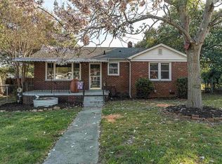 610 Holland Cir, West Columbia, SC 29169