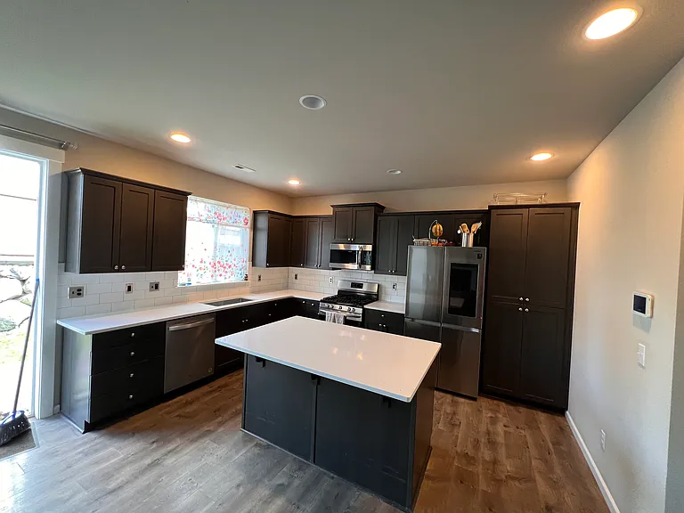 2823 84th Dr NE — Photo 16