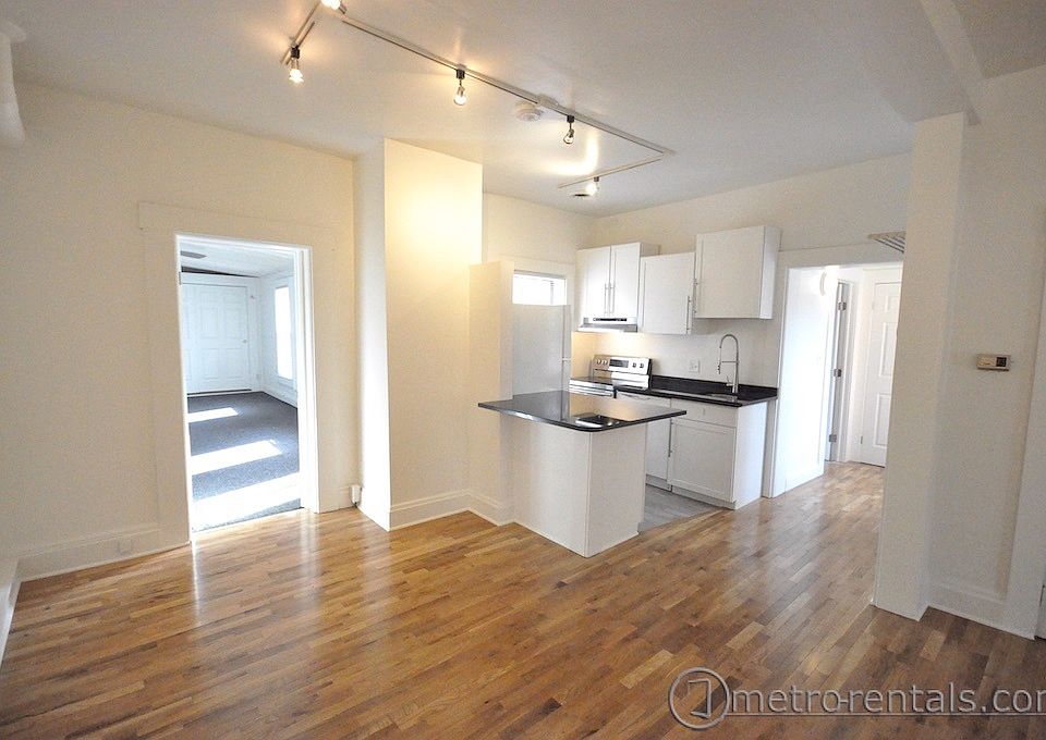 1st image of 616 S 3rd Ave #661b59b80