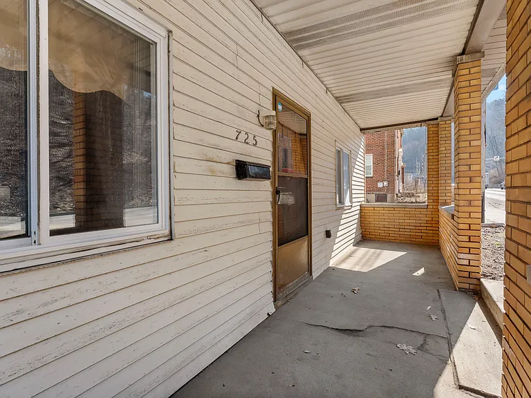 725 Mifflin Rd — Photo 26