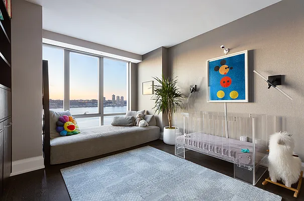 Rented by Compass | media 28