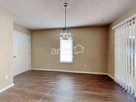 5th image of 1732 Ammons Dr