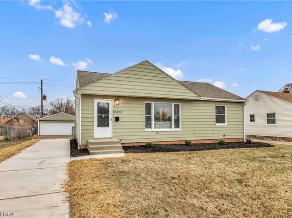 10970 Aaron Dr, Parma, OH 44130