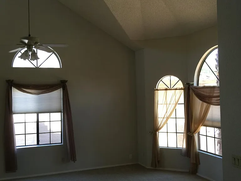 2250 E Mallard Ct — Photo 11