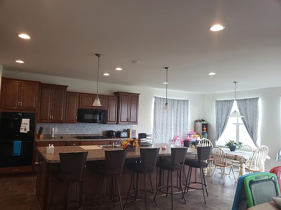 Kitchen & Morning Room