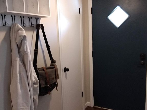 4th image of 1730 Sandalwood Dr
