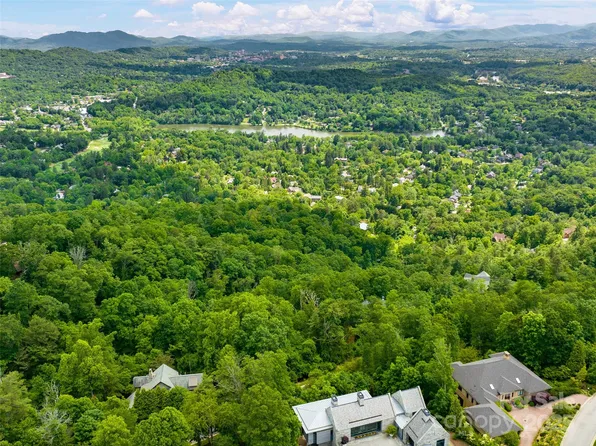 209 Senator Reynolds Rd, Asheville, NC 28804