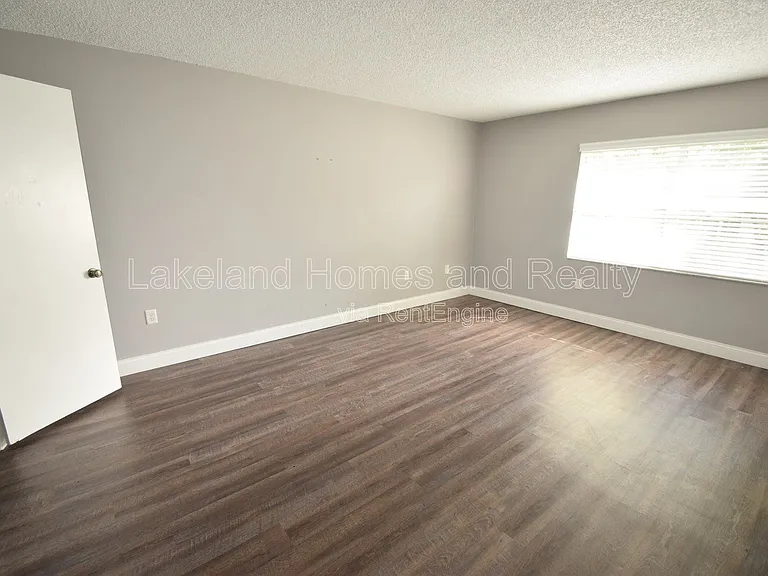 1005 S New York Ave #4 — Photo 6