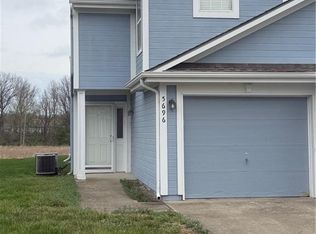 5696 NW Plantation Ln #174A, Lees Summit, MO 64064