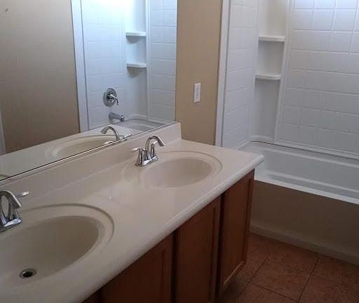 5th image of 2009 N 78th Dr