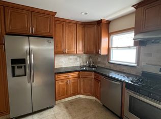 (Undisclosed Address), Hewlett, NY 11557