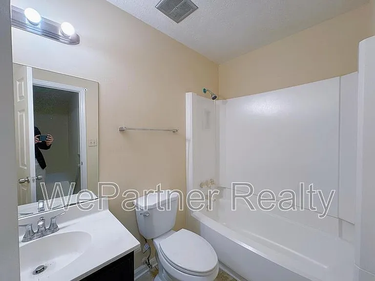 5332 Winslow Xing — Photo 21